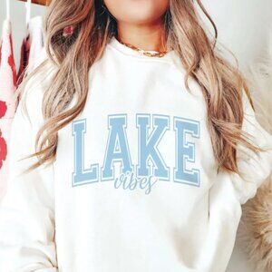 Lake Vibes White Light Blue‎ Crewneck Sweater NEW
